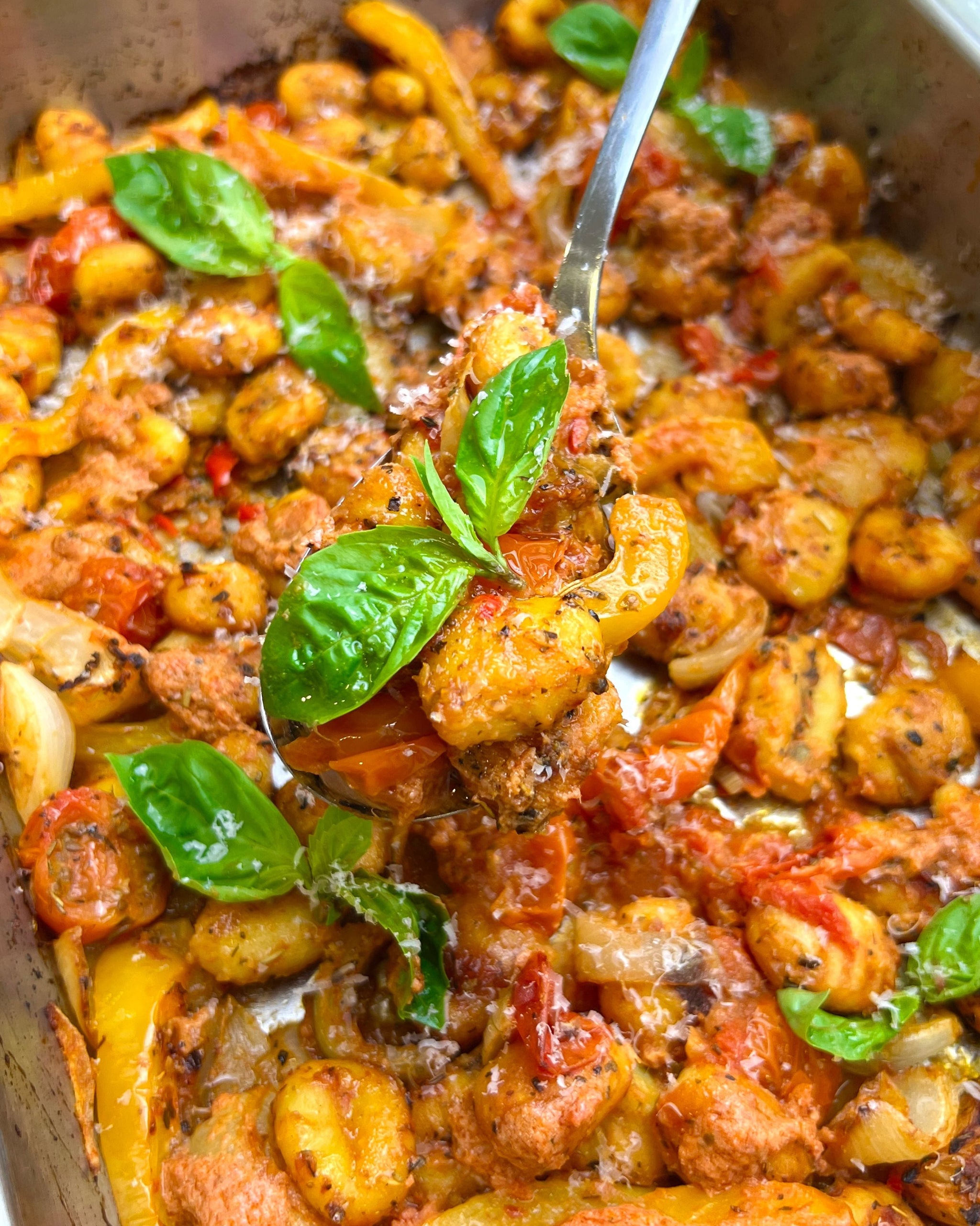 Italian Red Pesto Gnocchi Traybake